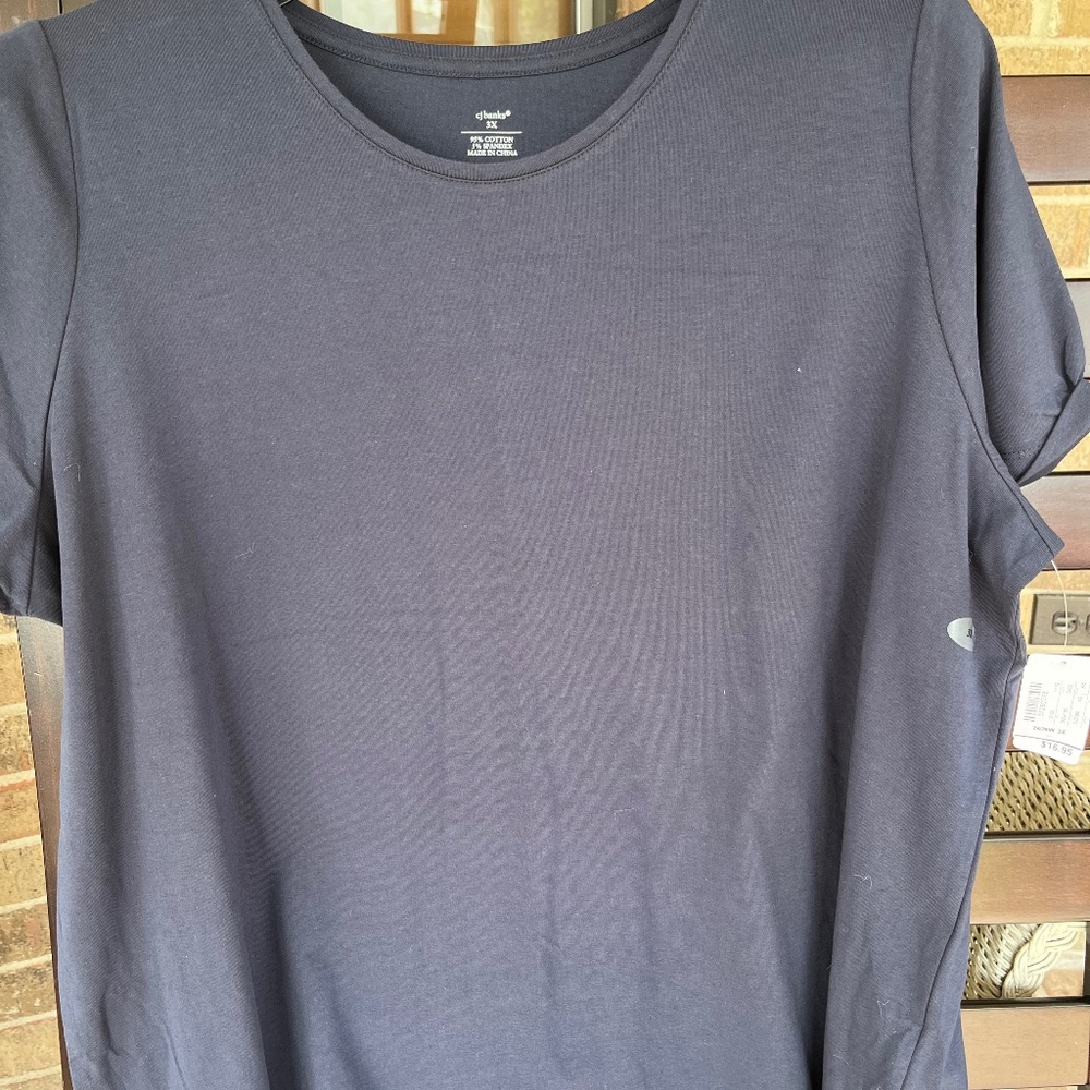 CJ Banks navy tshirt